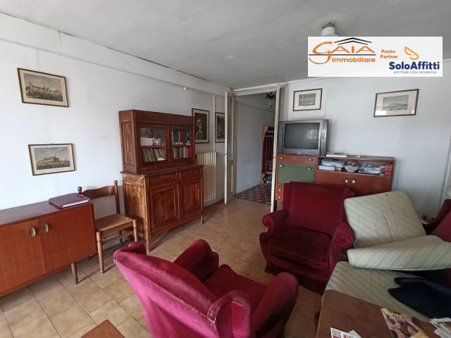 Nel cuore di Padova proponiamo in vendita un appartamento bilocale di 66 mq commerciali, situato ...