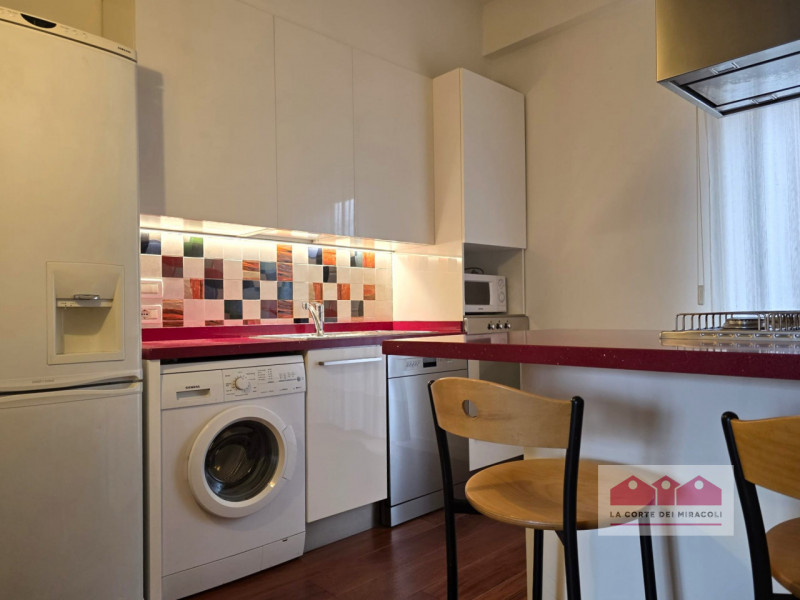 SANT'ANDREA: BICAMERE CON STUDIO COMPOSTO DA SOGGIORNO E CUCINA SEPARATA, DUE CAMERE, STUDIO, BAG...