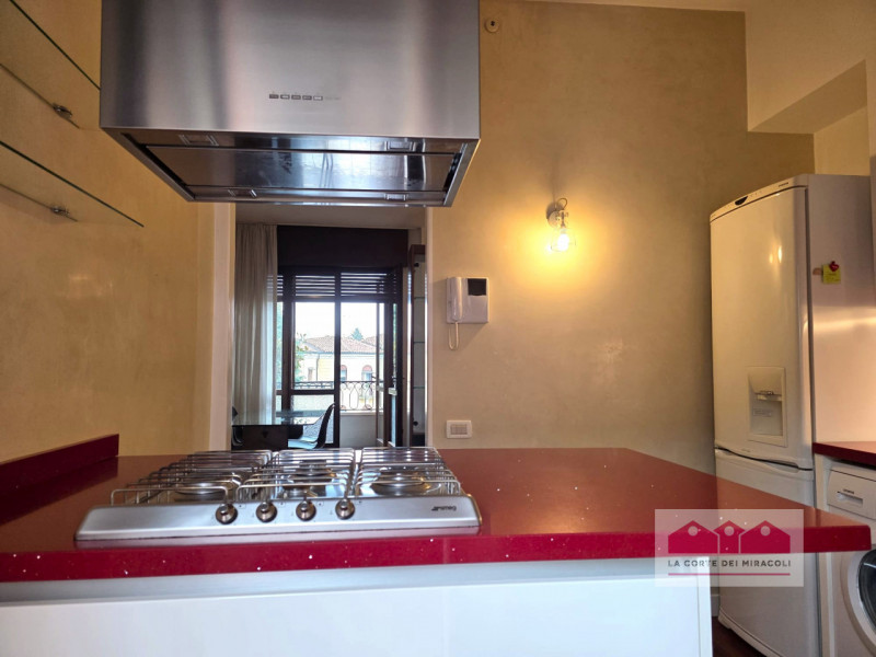 SANT'ANDREA: BICAMERE CON STUDIO COMPOSTO DA SOGGIORNO E CUCINA SEPARATA, DUE CAMERE, STUDIO, BAG...