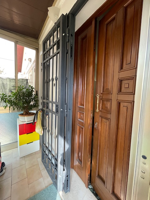 Padova quartiere Arcella San Gregorio, proponiamo in vendita luminoso appartamento al 2° ed ultim...