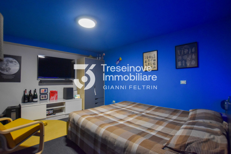 (Per INFO Feltrin ing. Gianni 3288349492) Proponiamo in vendita splendida casa singola situata ne...