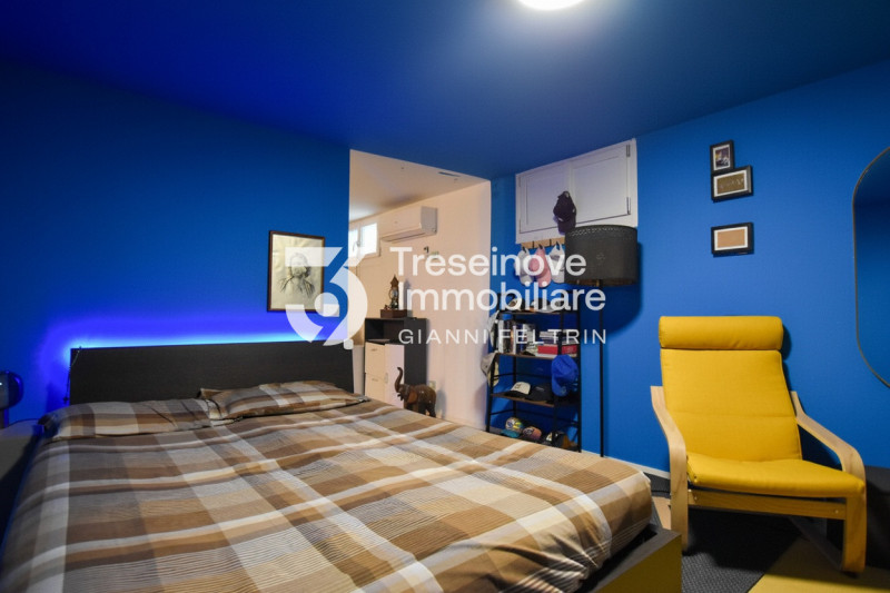 (Per INFO Feltrin ing. Gianni 3288349492) Proponiamo in vendita splendida casa singola situata ne...