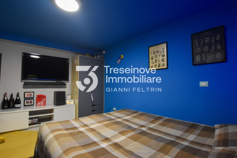 (Per INFO Feltrin ing. Gianni 3288349492) Proponiamo in vendita splendida casa singola situata ne...