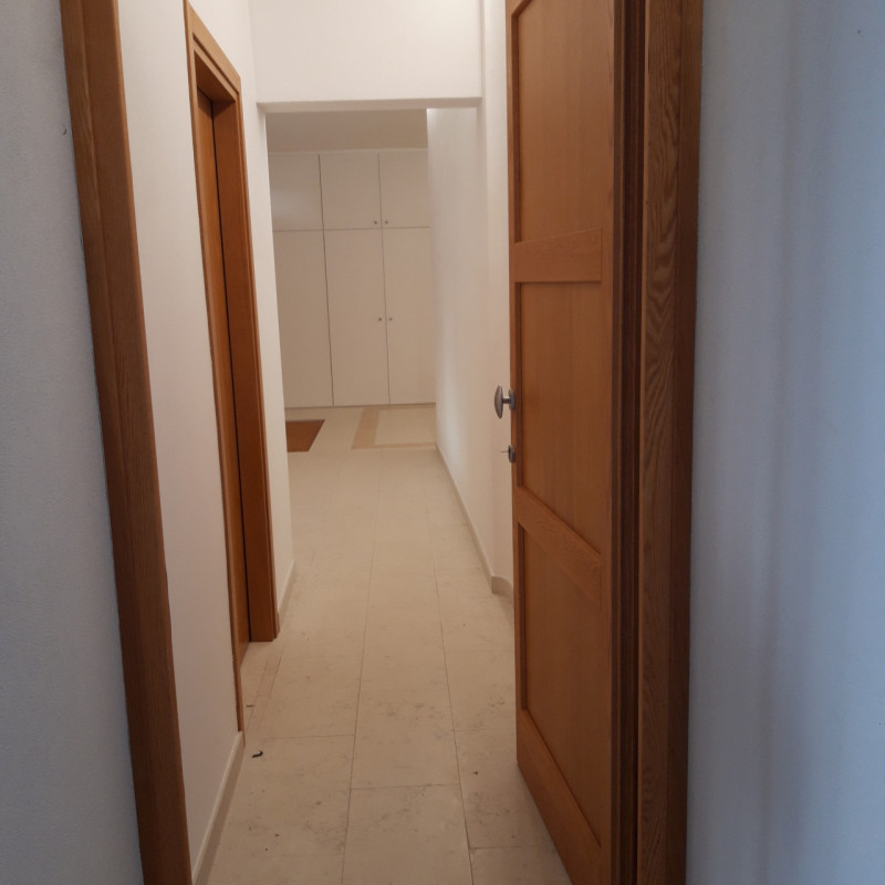 Questo appartamento quadrilocale, situato in una  zona centrale della città, rappresenta il perfe...