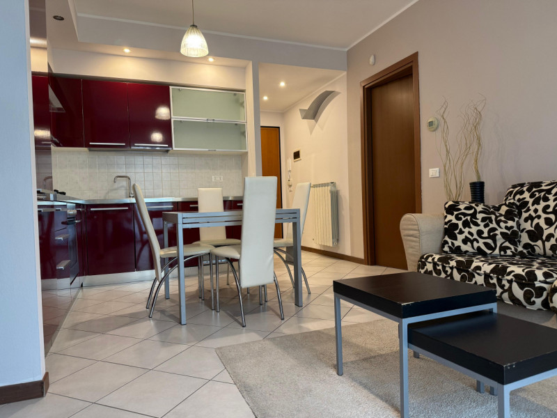 Nel tranquillo quartiere residenziale di Oltrebrenta, nel comune di Noventa Padovana, proponiamo ...