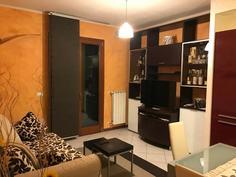 Nel tranquillo quartiere residenziale di Oltrebrenta, nel comune di Noventa Padovana, proponiamo ...