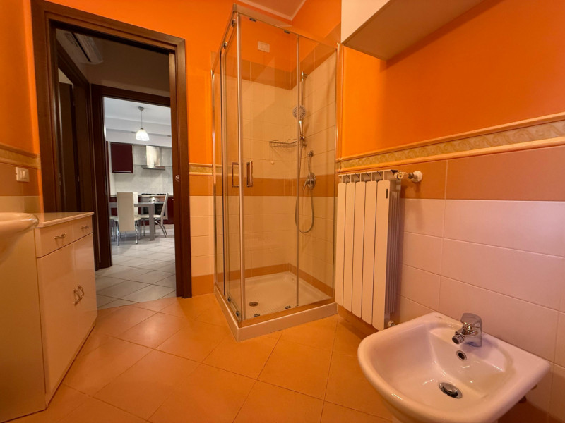 Nel tranquillo quartiere residenziale di Oltrebrenta, nel comune di Noventa Padovana, proponiamo ...