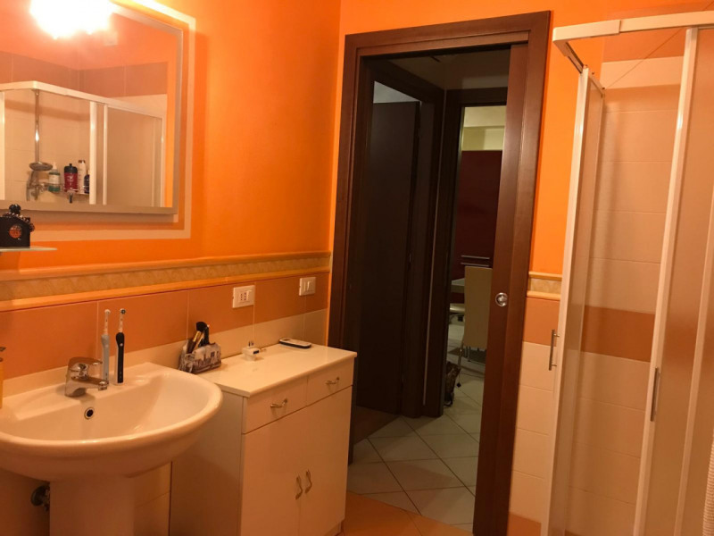 Nel tranquillo quartiere residenziale di Oltrebrenta, nel comune di Noventa Padovana, proponiamo ...