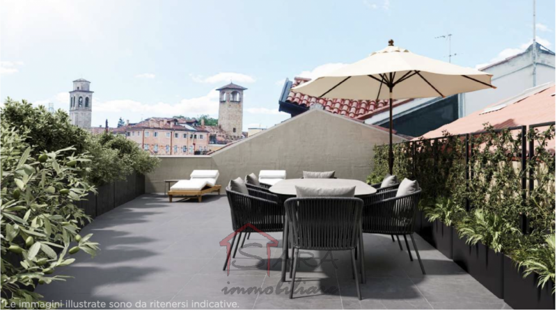 Nel cuore del Centro Storico di Padova, all’interno di una raffinata palazzina di sole quattro un...