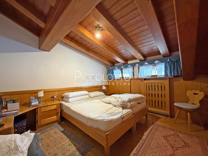 Rif. V5456 - Cortina d'Ampezzo, luminoso attico in vendita in privilegiata posizione nelle immedi...