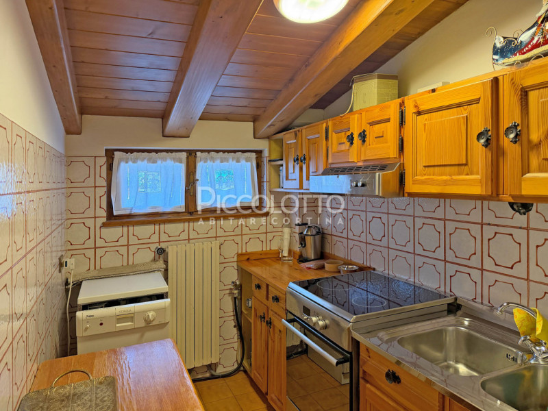 Rif. V5457 - Attico, Corso Italia, 2 camere - vista panoramica.

Nel cuore di Corso Italia, propo...