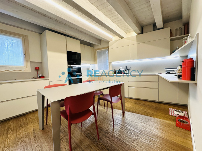 Brendola - zona collinare panoramica

Stai cercando una casa indipendente, recentemente ristruttu...