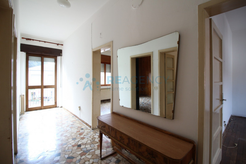 Breganze

Stai cercando una porzione di bifamiliare in zona centrale?

Prezzo € 149.000

CHIAMACI...