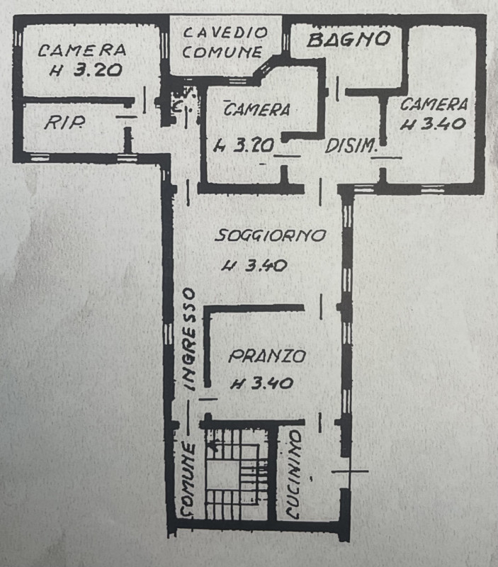 PADOVA: CLASSE ENERGETICA in definizione kwh/m2 anno
Descrizione: In contesto di 3 unità a pochi ...