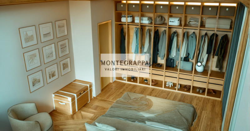 Proponiamo in vendita, nel tranquillo e residenziale contesto di Castione di Loria, una splendida...