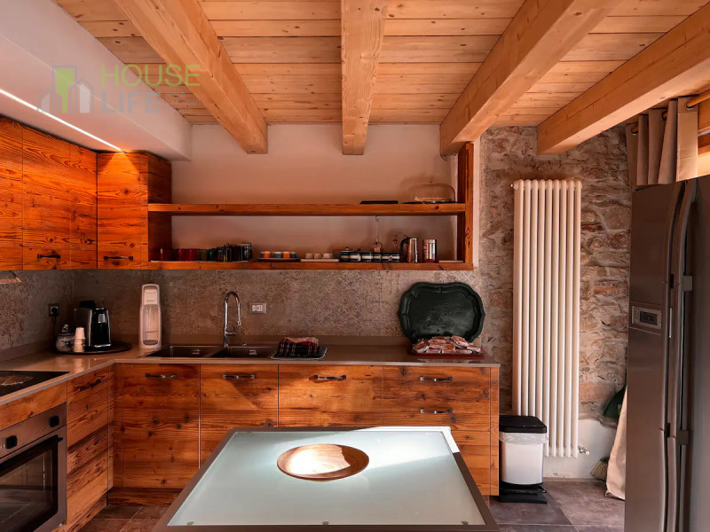 ROANA - TRESCHE CONCA - ELEGANTE CHALET DI MONTAGNA quadrilocale, tre-quattro camere, tre bagni, ...