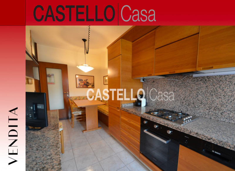 Scopri un'opportunità unica di vivere in uno dei quartieri più affascinanti e ricercati di Castel...