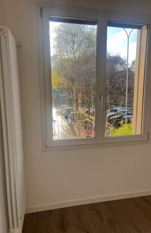 In quartiere tranquillo e ben collegato proponiamo in vendita appartamento trilocale di circa 75 ...