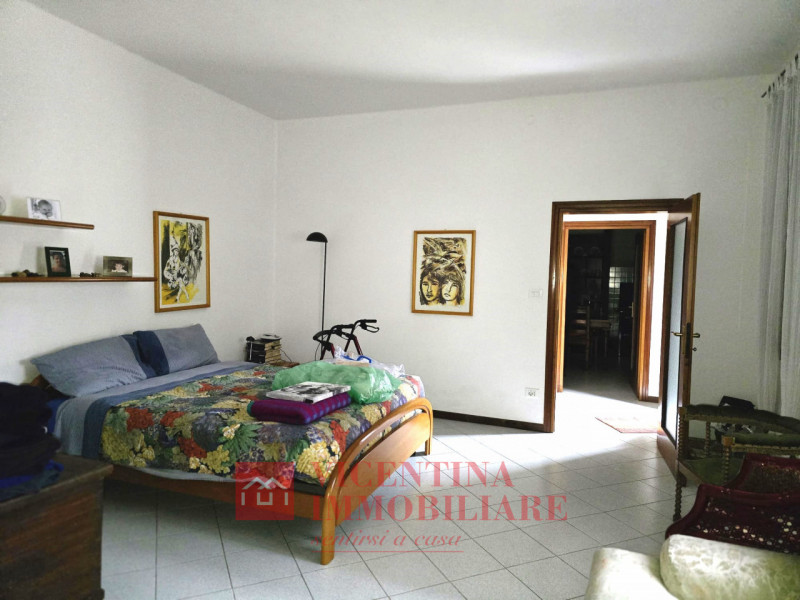 VICENZA OVEST: proponiamo IN ESCLUSIVA CASA SINGOLA TERRATETTO di 183 mq situata in zona Vicenza ...