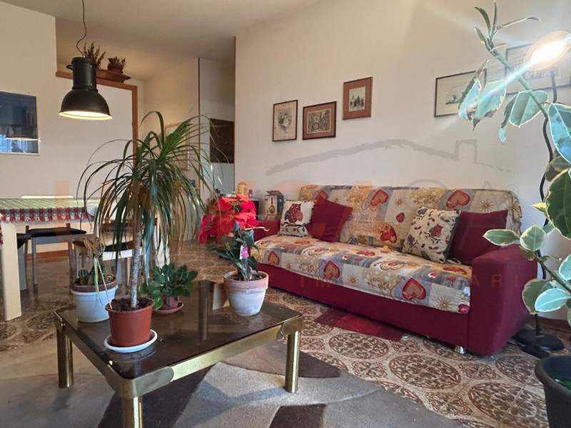 ALBIGNASEGO – All’interno di un residence composto da due palazzine da 15 unità abitative ciascun...