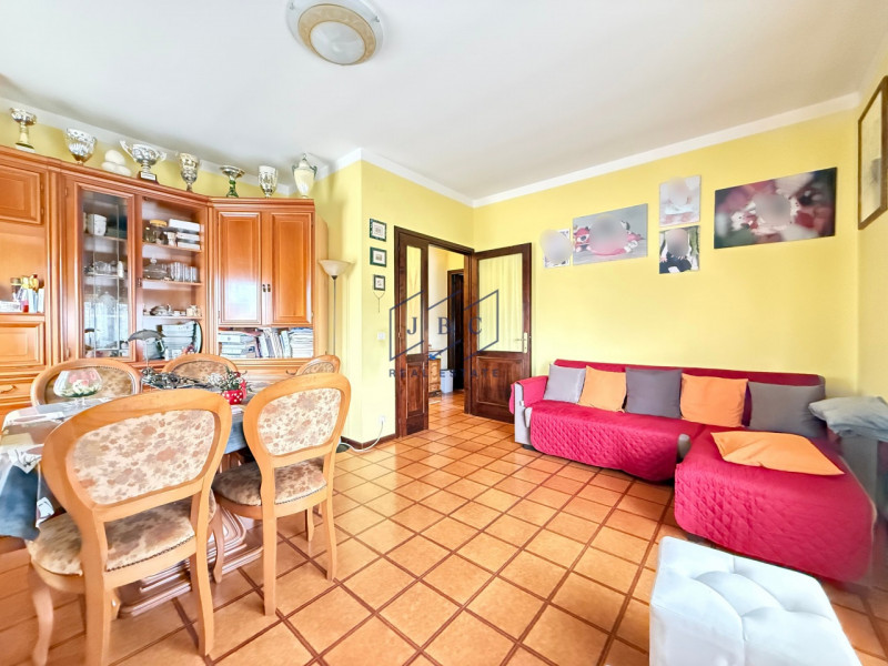 Ponte di Piave - (Treviso) 
In esclusiva, proponiamo un ampio appartamento pentalocale situato a ...