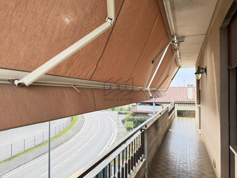 Ponte di Piave - (Treviso) 
In esclusiva, proponiamo un ampio appartamento pentalocale situato a ...