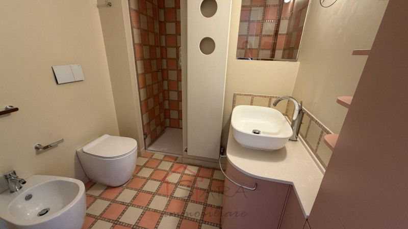 PADOVA – CENTRO STORICO

Nel cuore di Padova, in Corso Milano, proponiamo in vendita un elegante ...