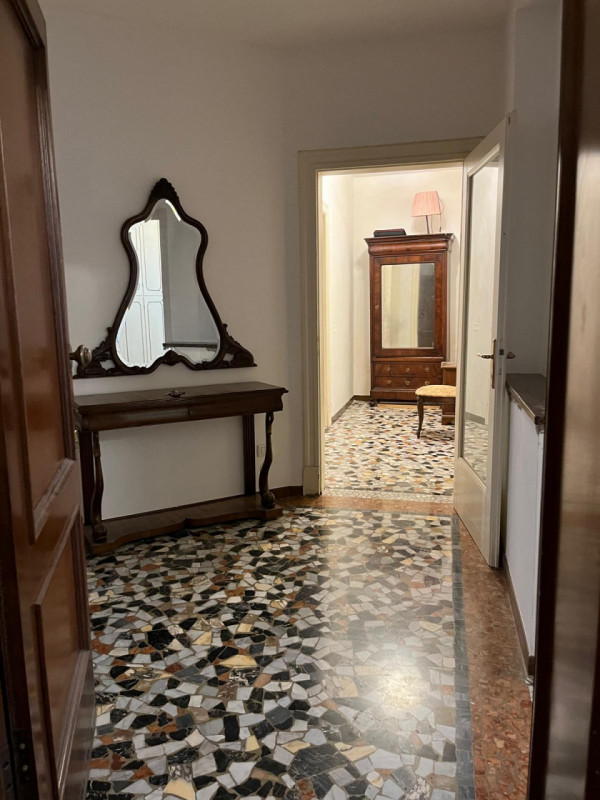 CONTRA' SAN PIETRO

Inserito in un quartiere residenziale, l'appartamento si trova in una zona mo...