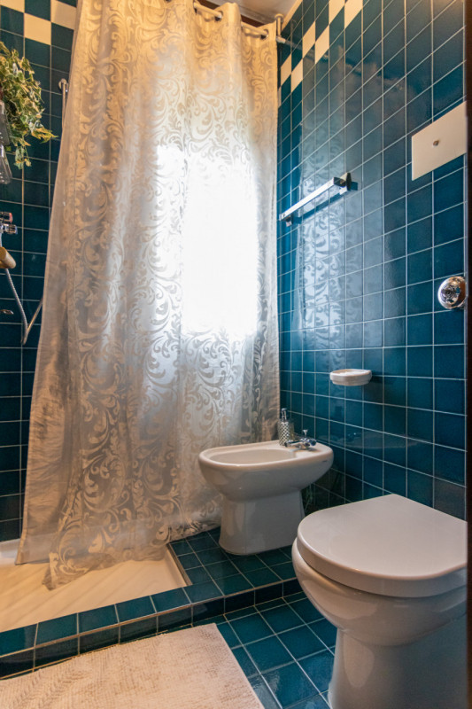 In una delle zone più tranquille e verdi di Montegrotto, proponiamo in vendita una soluzione idea...