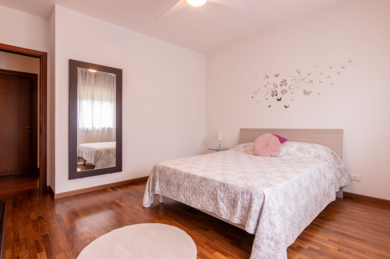 In una delle zone più tranquille e verdi di Montegrotto, proponiamo in vendita una soluzione idea...