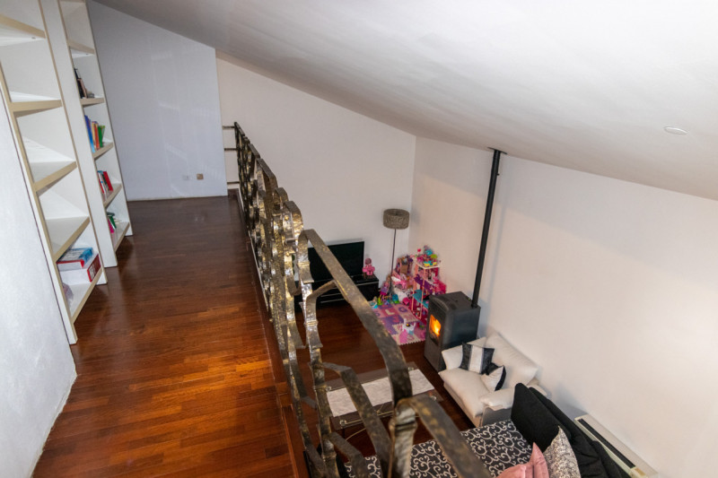 In una delle zone più tranquille e verdi di Montegrotto, proponiamo in vendita una soluzione idea...