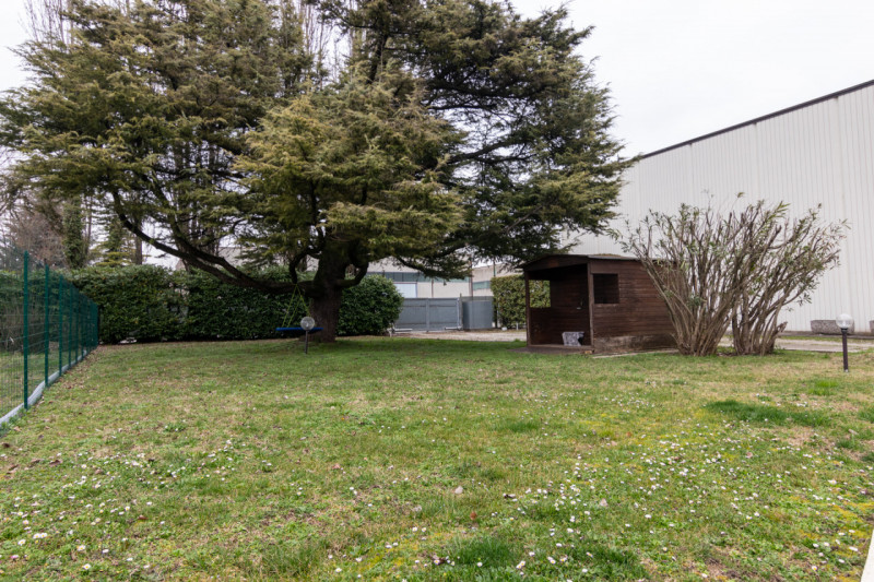 In una delle zone più tranquille e verdi di Montegrotto, proponiamo in vendita una soluzione idea...