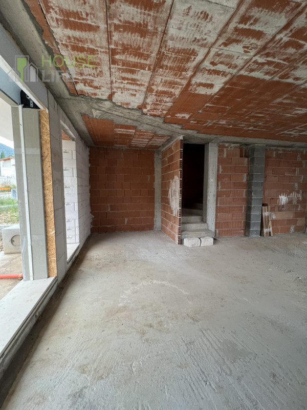 SANTORSO: NUOVA BIFAMILIARE AFFIANCATA di NUOVA COSTRUZIONE (L'ALTRA GIA' VENDUTA, POSSIBILITA' D...