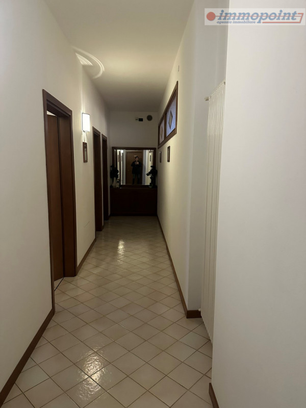 Storico albergo/ristorante sito in prossimità del centro storico di Bassano del Grappa.
Lo stabil...