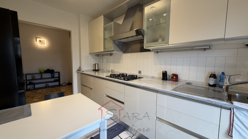 PADOVA – ARCELLA / SANTISSIMA TRINITÀ | APPARTAMENTO CON GARAGE E POGGIOLO

Sara Immobiliare prop...