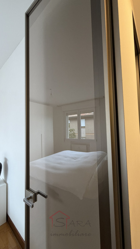 PADOVA – ARCELLA / SANTISSIMA TRINITÀ | APPARTAMENTO CON GARAGE E POGGIOLO

Sara Immobiliare prop...