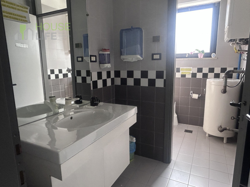 CARRE' - Z.I: CAPANNONE ARTIGIANALE - INDUSTRIALE di circa mq 800 circa H 6.00 mt sotto trave, co...