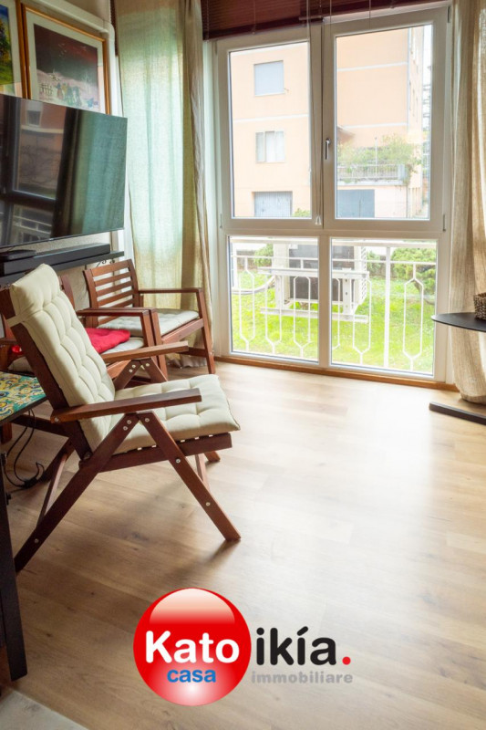 Zona Sant'Andrea proponiamo in vendita, al primo piano di una palazzina servita da ascensore, spa...