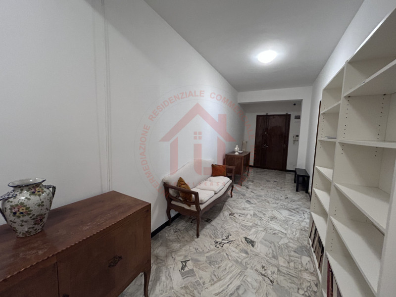 RIF: FR123 PADOVA - PADOVA CENTRO proponiamo in locazione elegante appartamento arredato, nel cen...