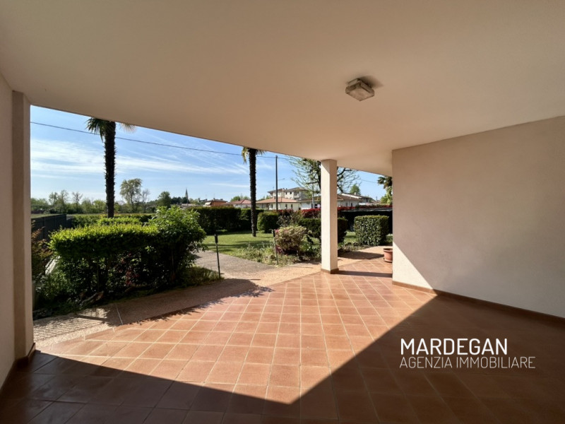 NOSTRA ESCLUSIVA! LA SOLUZIONE RISULTA IDEALE PER DUE NUCLEI FAMILIARI 
Quando vieni a scoprirla?...