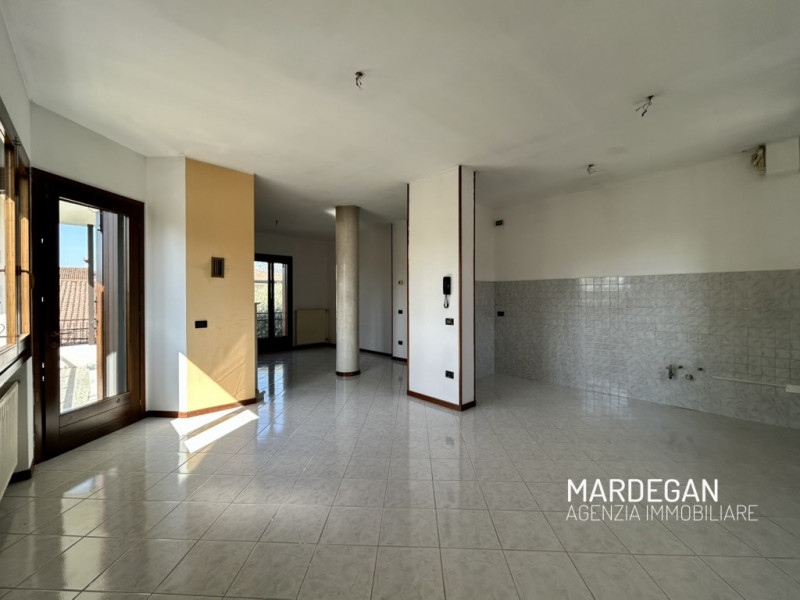 NOSTRA ESCLUSIVA! LA SOLUZIONE RISULTA IDEALE PER DUE NUCLEI FAMILIARI 
Quando vieni a scoprirla?...