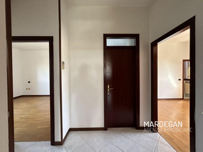 NOSTRA ESCLUSIVA! LA SOLUZIONE RISULTA IDEALE PER DUE NUCLEI FAMILIARI 
Quando vieni a scoprirla?...