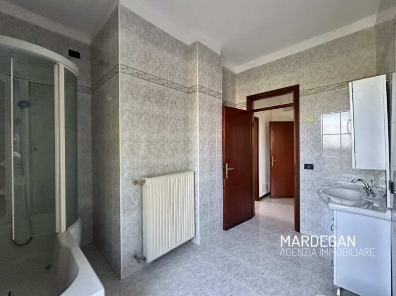 NOSTRA ESCLUSIVA! LA SOLUZIONE RISULTA IDEALE PER DUE NUCLEI FAMILIARI 
Quando vieni a scoprirla?...