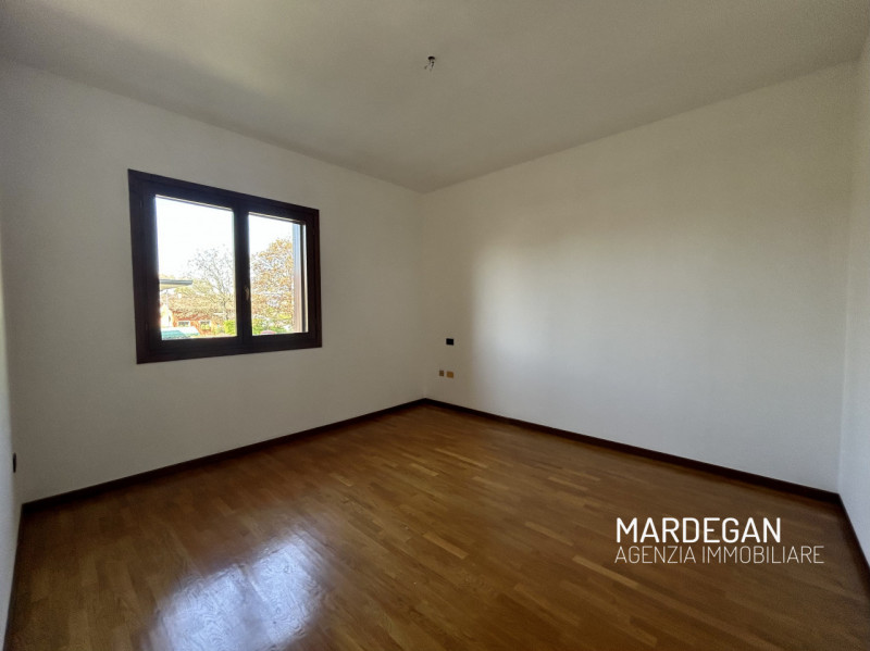 NOSTRA ESCLUSIVA! LA SOLUZIONE RISULTA IDEALE PER DUE NUCLEI FAMILIARI 
Quando vieni a scoprirla?...