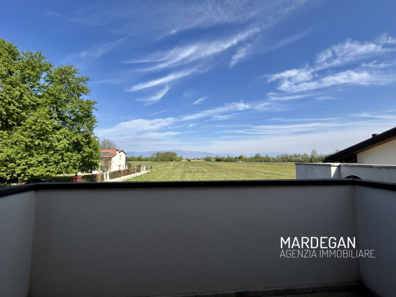 NOSTRA ESCLUSIVA! LA SOLUZIONE RISULTA IDEALE PER DUE NUCLEI FAMILIARI 
Quando vieni a scoprirla?...