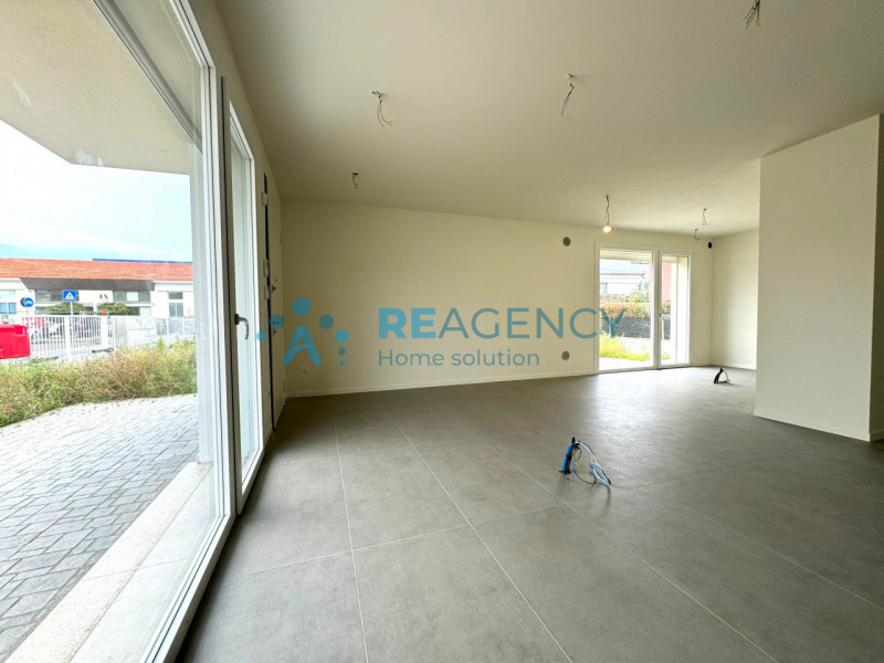 BORGO SANTA CHIARA – SAN VITO
VILLA DI TESTA DI NUOVA COSTRUZIONE CON AMPIO GIARDINO PRIVATO

Ai ...