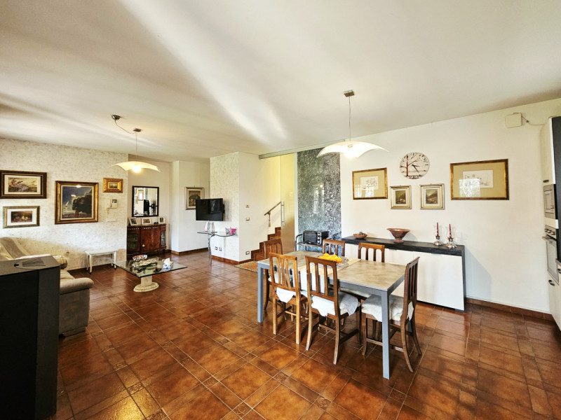 A Montagnana, proponiamo in vendita meravigliosa villa singola, caratterizzata da spazi ampi e de...