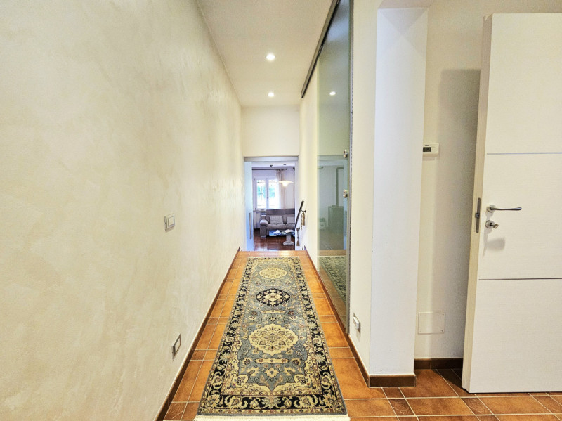 A Montagnana, proponiamo in vendita meravigliosa villa singola, caratterizzata da spazi ampi e de...