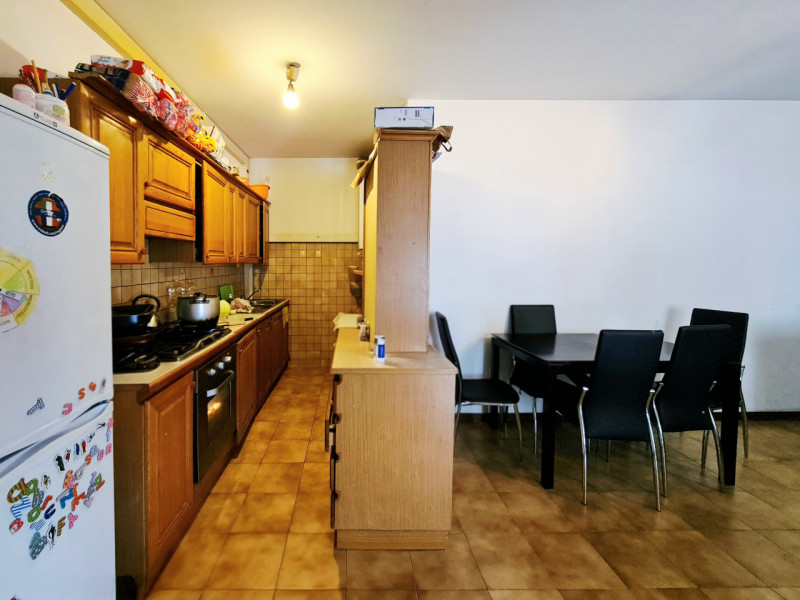 A Noventa Vicentina, proponiamo in vendita un appartamento al primo piano, situato in uno stabile...