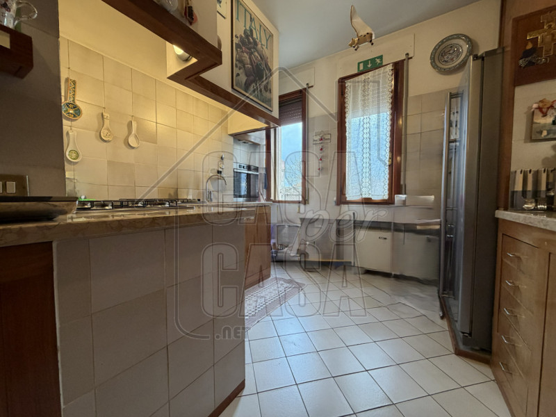 RIF: PDBUS Servizio Fotografico in fase di aggiornamento.

Nel cuore del centro di Padova, in un ...